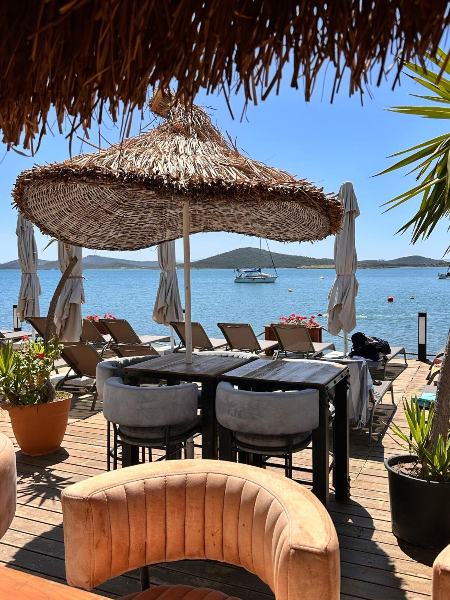 Cunda Panorama Otel Ayvalı Exteriör bild