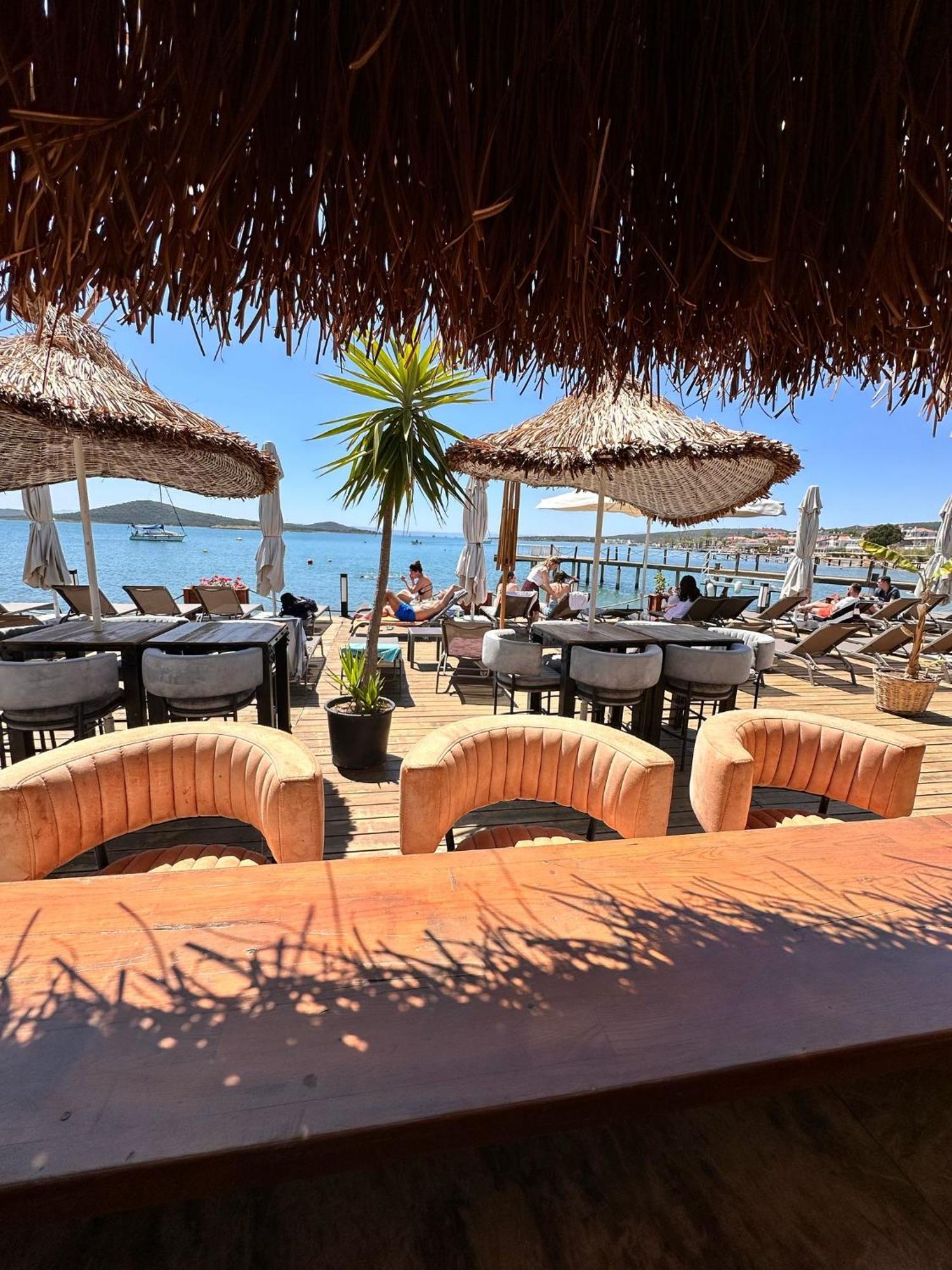 Cunda Panorama Otel Ayvalı Exteriör bild