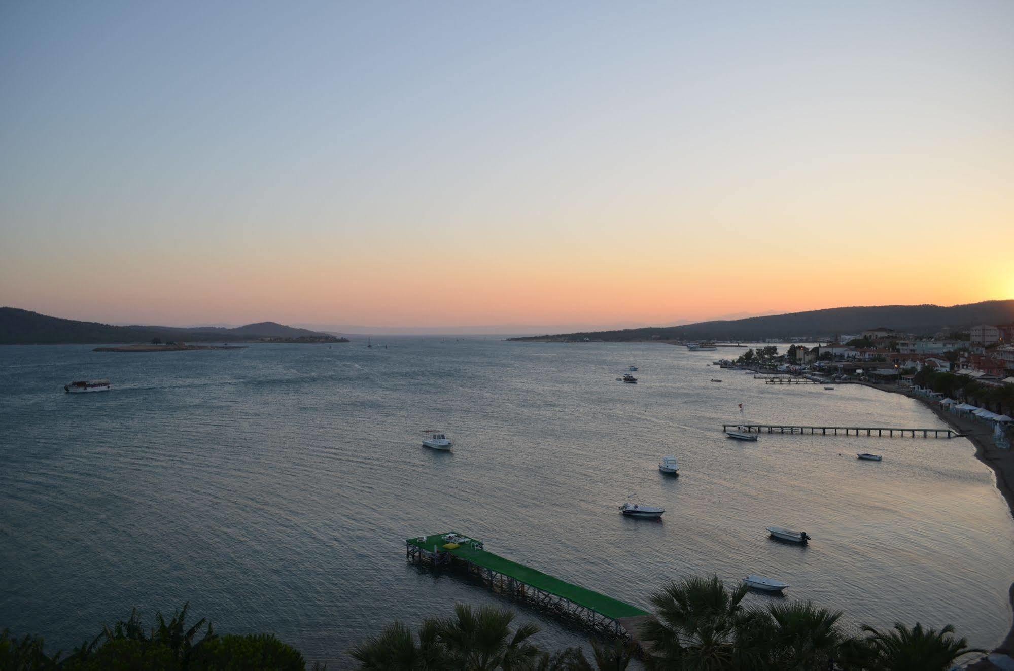 Cunda Panorama Otel Ayvalı Exteriör bild